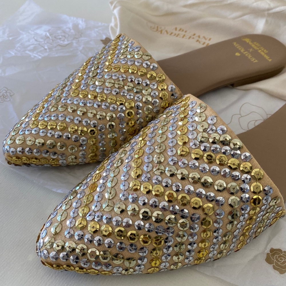 Sequins embroidered slip on flat mules